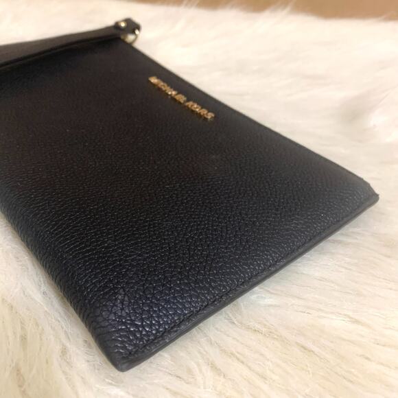 MICHAEL KORS Large 10" Black Pebbled Leather FLAT Pouch Wristlet Clutch - Picture 5 of 12